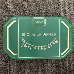 Bloomingdale's Aqua 12 Days Of Jewels Advent Calendar Necklace! Brand New.